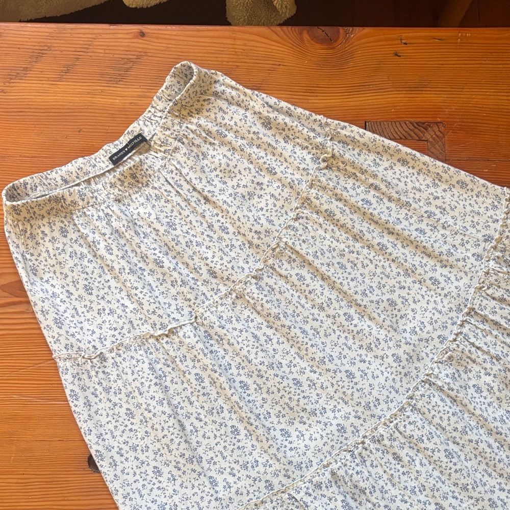 Brandy Melville Floral Cottage core maxi Skirt